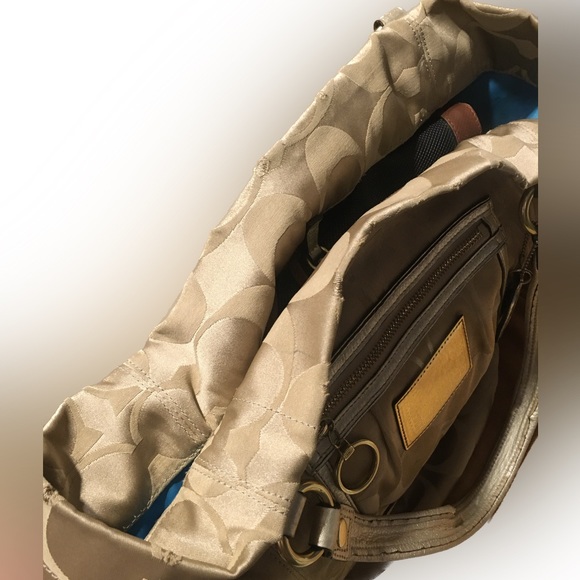 Coach Poppy Signature Large Tote Shoulder Handbag - Picture 5 of 15